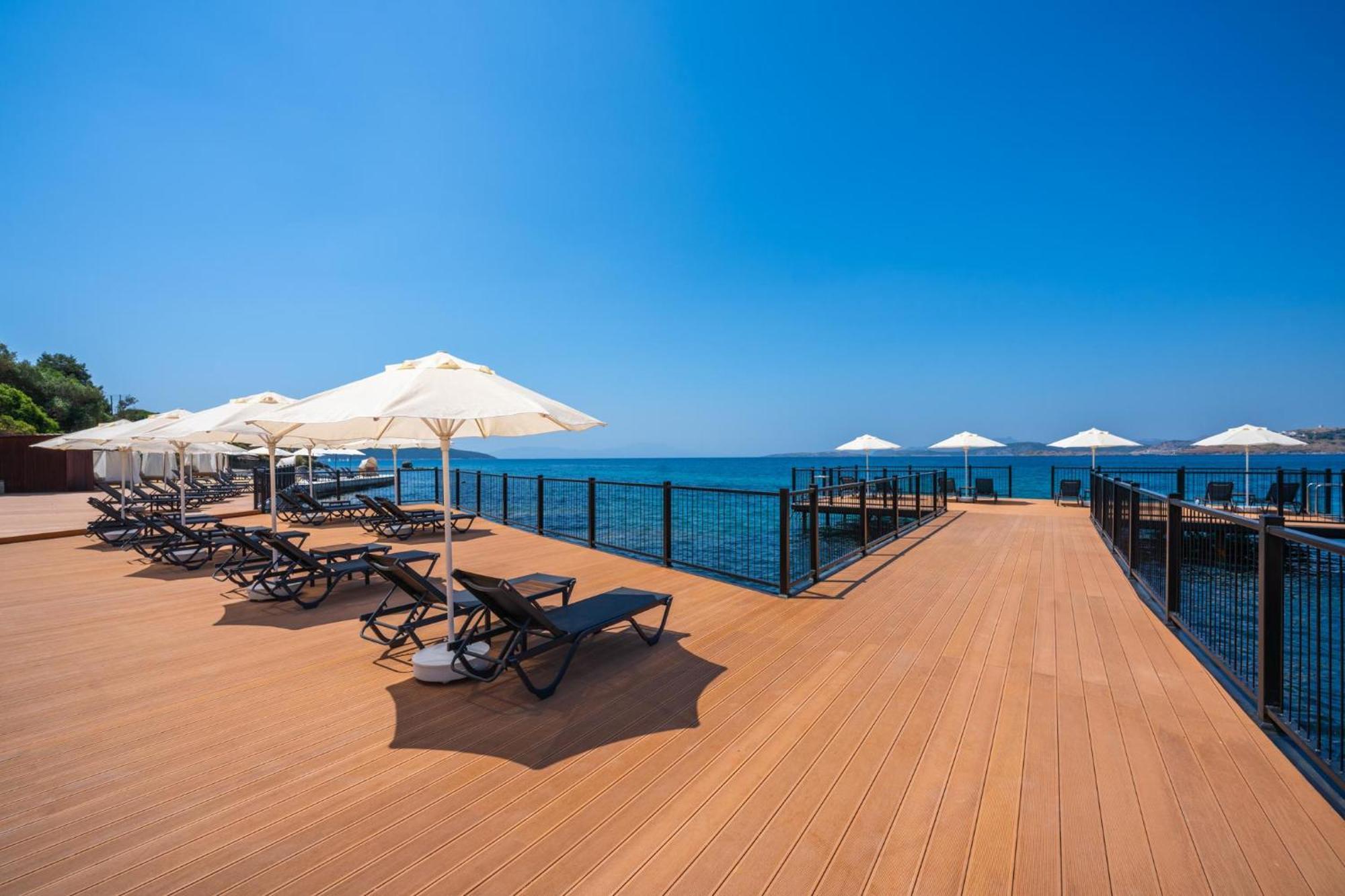Labranda Tmt Bodrum Exterior photo The pier at the hotel