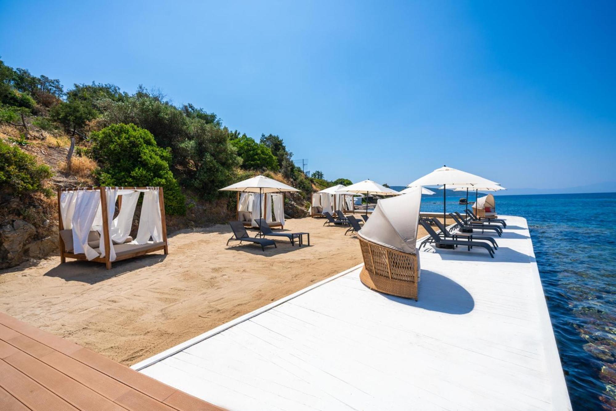 Labranda Tmt Bodrum Exterior photo The beach at the hotel