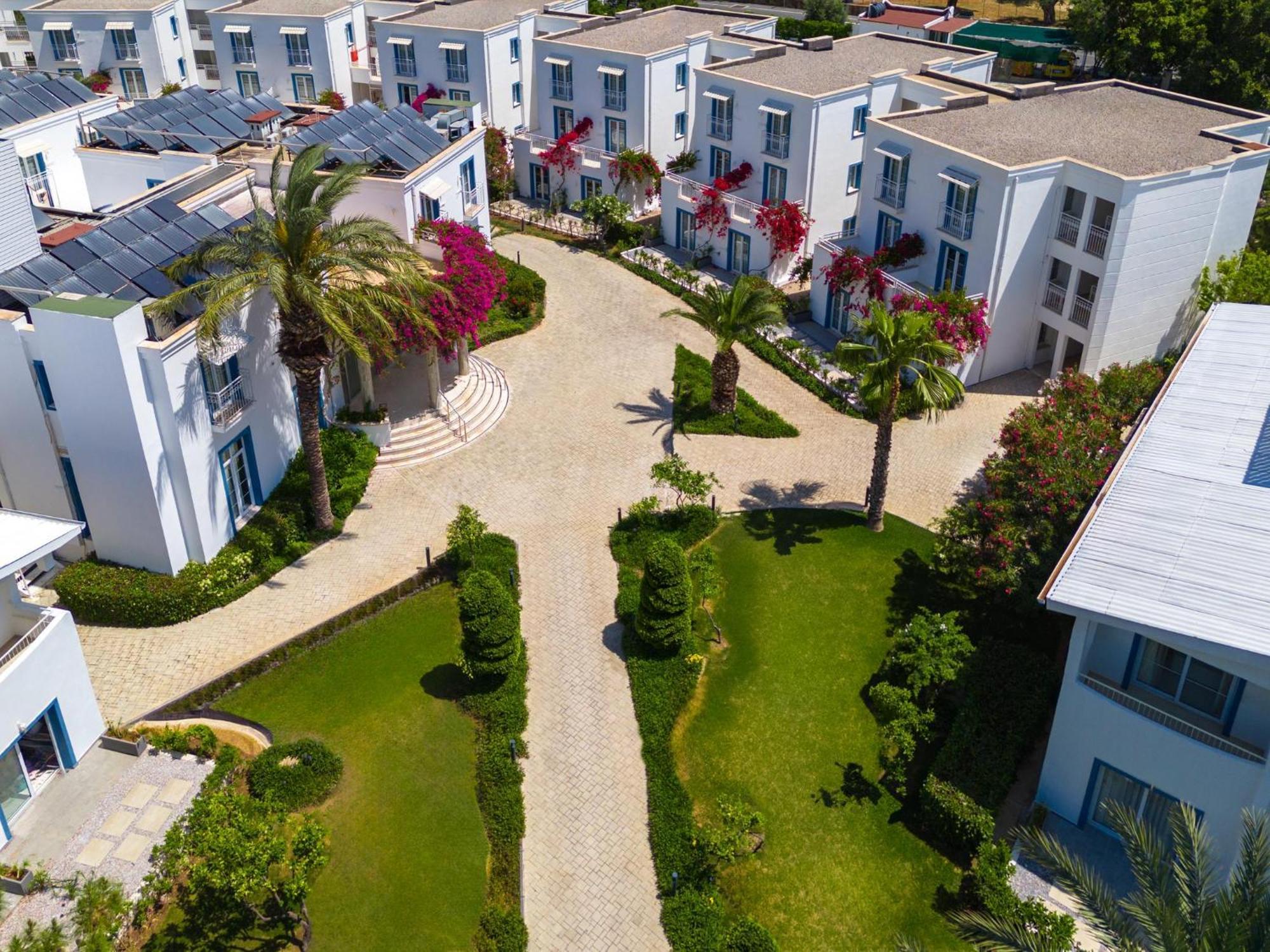 Labranda Tmt Bodrum Exterior photo Residential complex in Çekmeköy, Istanbul
